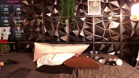 Lucy online show from February 2026 03:29:02 AM