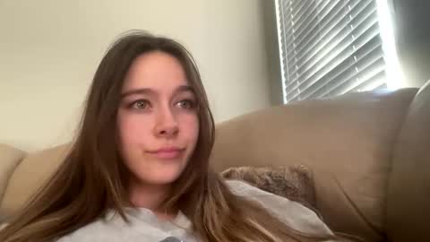 Snapshot of lucy12821 chatting on December 2025 03:18:02 PM Lucy online show from December 2025 03:18:02 PM