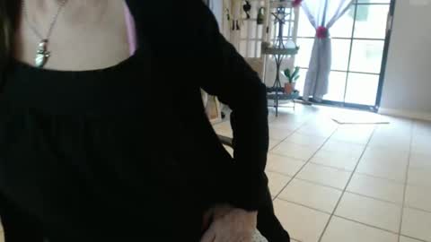 Snapshot of lucy_0000 chatting on May 2026 10:00:02 PM lucy_0000 online show from May 2026 10:00:02 PM