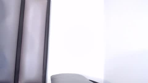 Snapshot of lucy__23 chatting on February 2026 04:39:02 AM online show from February 2026 04:39:02 AM