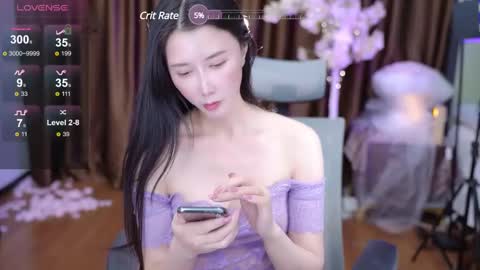Snapshot of lucy__bb chatting on January 2025 07:06:01 AM Lucy online show from January 2025 07:06:01 AM