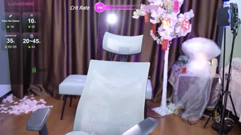 Snapshot of lucy__bb chatting on February 2025 01:41:02 AM Lucy online show from February 2025 01:41:02 AM