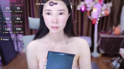 Snapshot of lucy__bb chatting on September 2025 12:26:01 AM Lucy online show from September 2025 12:26:01 AM