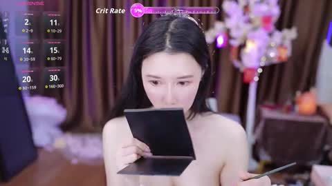 Snapshot of lucy__bb chatting on September 2025 12:43:01 PM Lucy online show from September 2025 12:43:01 PM