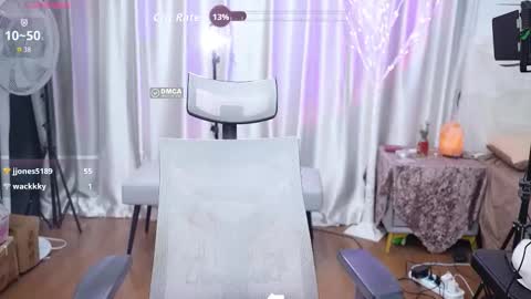 Lucy online show from March 2026 05:46:01 AM