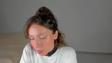 Snapshot of lucy__ray chatting on March 2026 05:31:01 PM lucy__ray online show from March 2026 05:31:01 PM