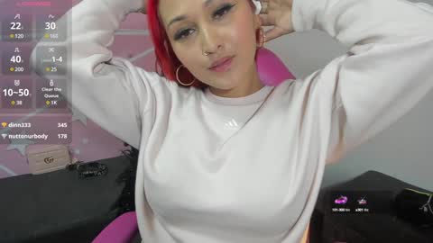 lucy_beatifull online show from January 2025 11:18:02 AM