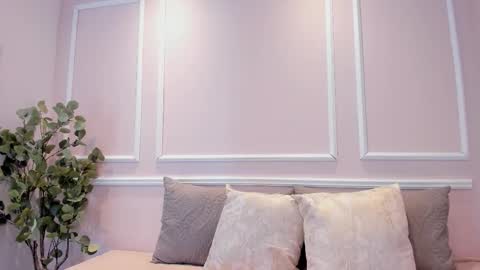 lucy_canel online show from January 2026 07:17:01 PM