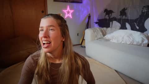 Lucy. online show from March 2025 11:49:01 PM