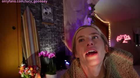 Snapshot of lucy_gooosey chatting on March 2026 08:26:33 AM Lucy. online show from March 2026 08:26:33 AM