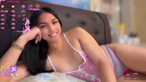 Snapshot of lucy_gray29 chatting on July 2026 12:37:02 AM Lucy online show from July 2026 12:37:02 AM