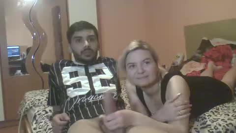 Snapshot of lucy_maxx chatting on January 2025 11:45:01 PM Lucy and Maxx online show from January 2025 11:45:01 PM