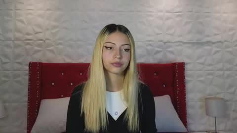 PINK online show from October 2025 03:13:01 PM