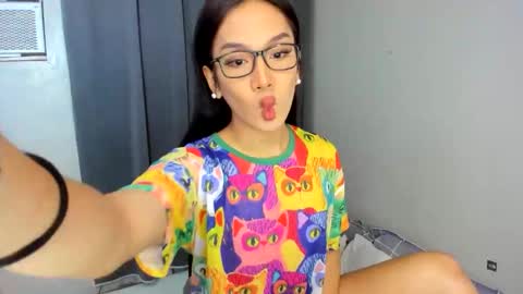 lucy_shane online show from October 2025 07:09:02 PM