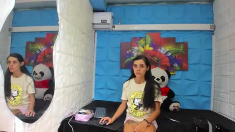 Snapshot of lucy_unlimited chatting on November 2025 07:30:02 PM Lucy unlimit come back here online show from November 2025 07:30:02 PM