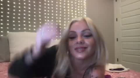 lucybellexo online show from May 2026 06:58:01 PM