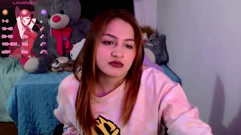 Snapshot of lucycherry__ chatting on November 2025 07:17:01 AM LUCIA online show from November 2025 07:17:01 AM