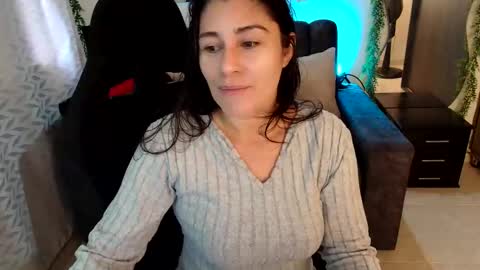 LUCY online show from June 2026 04:07:01 PM
