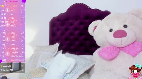 Snapshot of lucyluy chatting on December 2024 08:38:02 AM Instagramlucyluy10 online show from December 2024 08:38:02 AM