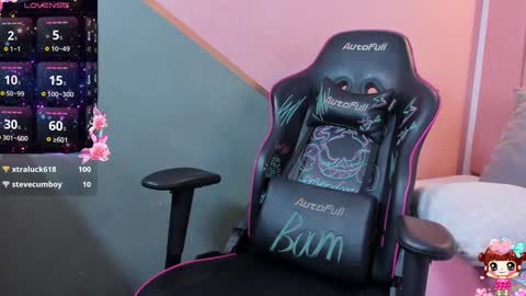 Snapshot of lucyluy chatting on January 2025 11:48:01 PM Instagramlucyluy10 online show from January 2025 11:48:01 PM