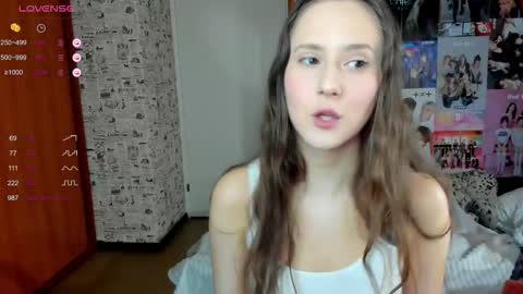 Lucy Rose online show from October 2025 05:07:02 AM