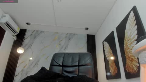 Snapshot of lucystell chatting on January 2025 09:45:01 PM Luciana online show from January 2025 09:45:01 PM