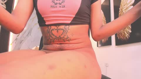 Snapshot of lucystell chatting on March 2025 07:48:01 AM Luciana online show from March 2025 07:48:01 AM