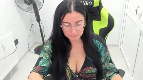Lucy online show from July 2026 06:33:02 AM