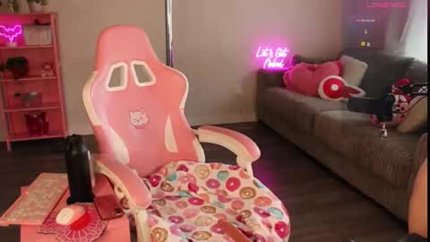 Lucy online show from February 2026 11:38:01 PM