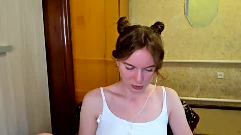 Sofia online show from May 2026 06:10:02 AM