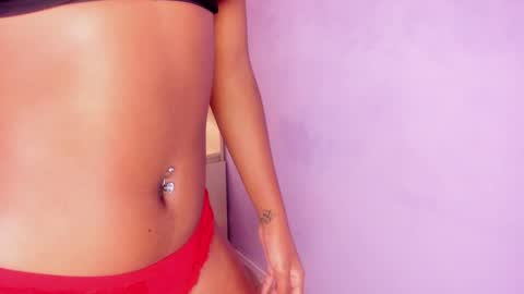 Lu online show from February 2025 10:47:02 PM