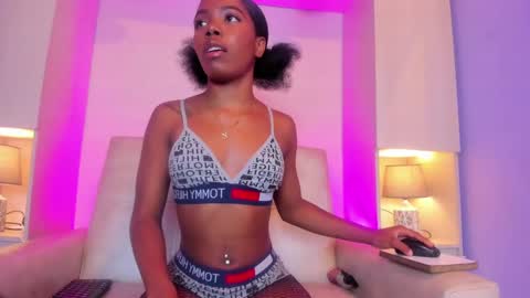 Lu online show from March 2025 07:23:02 AM