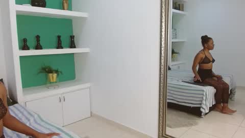 Lu online show from February 2026 10:02:02 PM