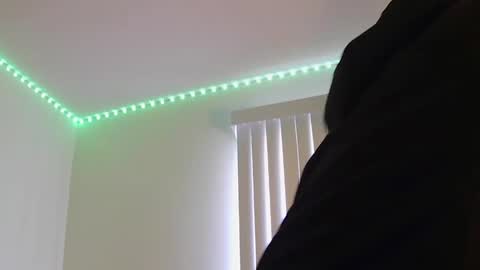 Snapshot of luhfreak444 chatting on October 2025 03:54:01 PM Riskdtb online show from October 2025 03:54:01 PM