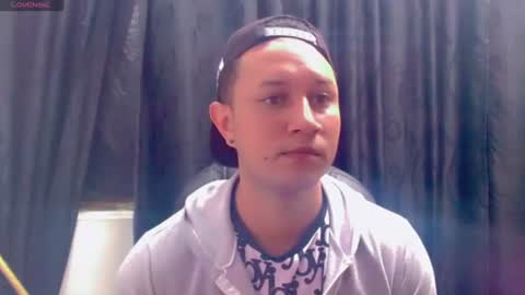 Luigigomez online show from July 2026 02:14:01 AM
