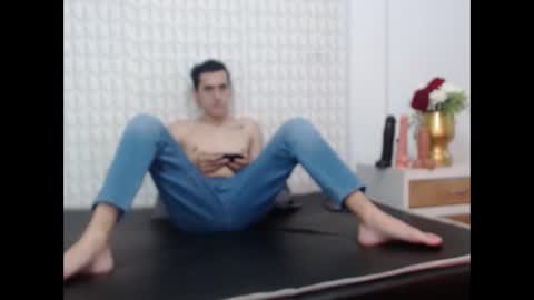 luigimarchetti online show from September 2025 08:54:01 PM