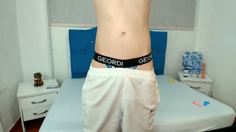 luigimarchetti online show from November 2025 08:33:02 PM