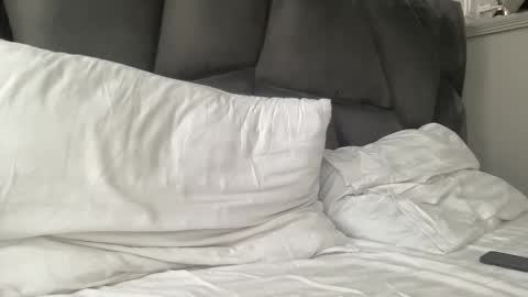 Luis online show from September 2025 10:48:02 AM