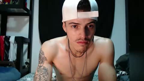 Snapshot of luis_as chatting on October 2025 12:56:02 AM Luis AS online show from October 2025 12:56:02 AM