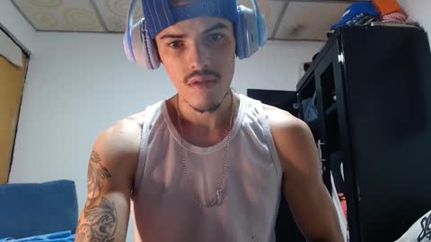 Snapshot of luis_as chatting on November 2025 10:25:02 AM Luis AS online show from November 2025 10:25:02 AM