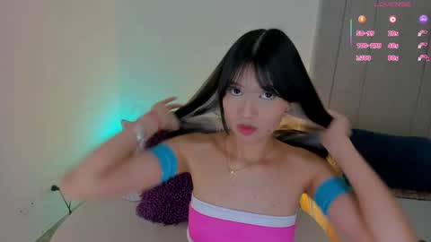 L U I S A online show from May 2026 08:37:01 PM