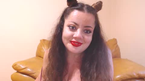 Cassie online show from September 2025 03:48:01 PM