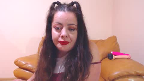 Cassie online show from December 2025 04:14:02 PM