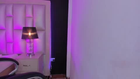 Luisa  online show from January 2026 01:51:01 AM