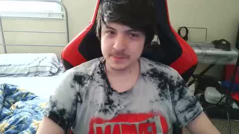 Luisdiaztube online show from May 2026 07:11:01 PM