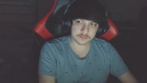 Luisdiaztube online show from May 2026 03:15:01 AM