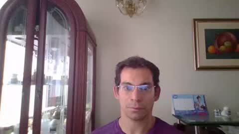Luis online show from April 2026 08:15:02 PM