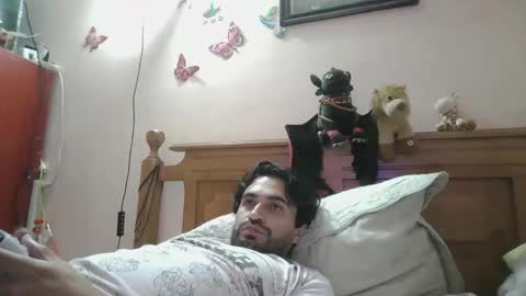 luismiastarot online show from February 2026 03:01:01 AM