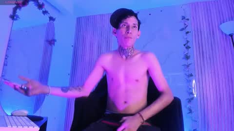 lujuriau_u online show from November 2025 04:23:02 AM