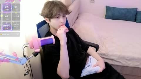 lukahayes online show from March 2026 12:43:02 PM